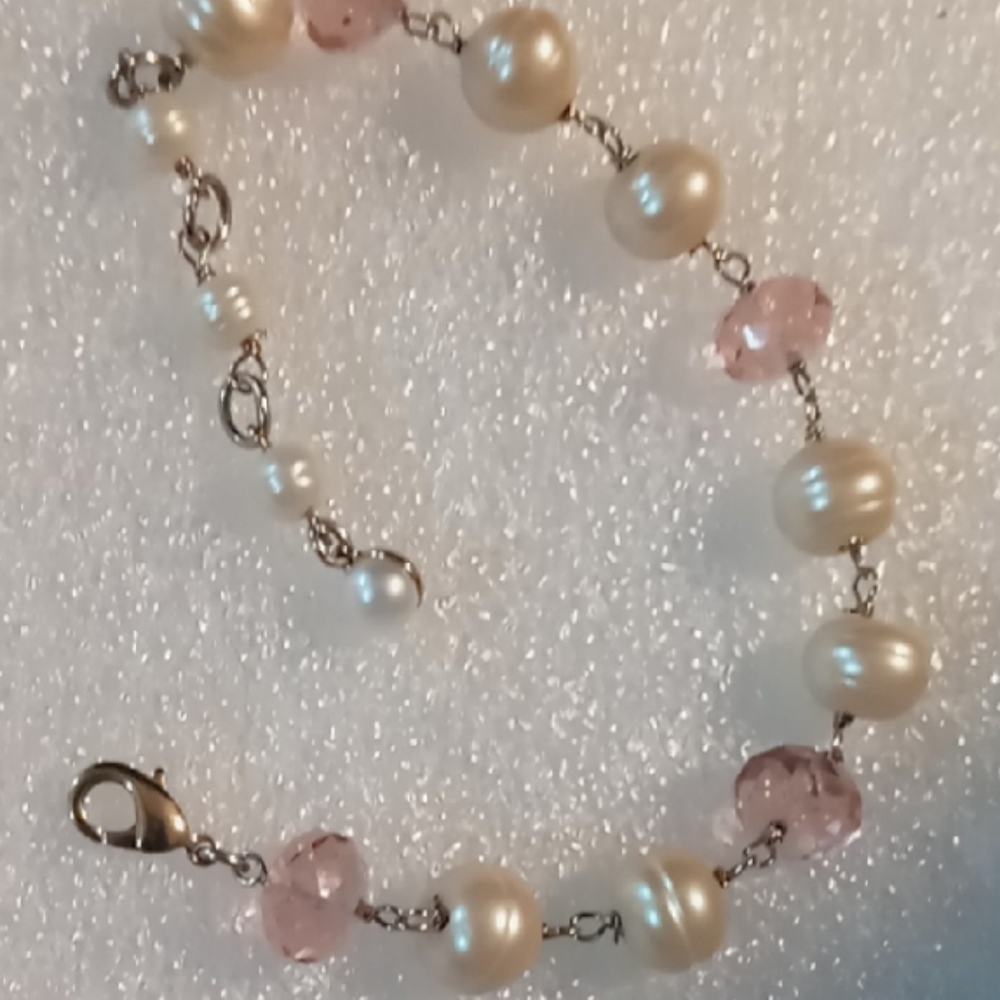 Ralph Lauren Lauren Genuine Pearl and Pink Crystal Bracelet.